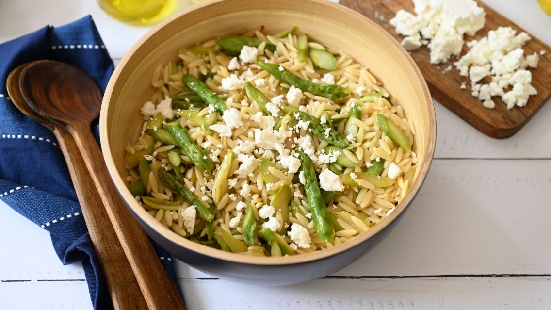 Image for Griechischer Nudelsalat mit Spargel und Feta